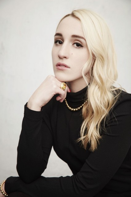 Harley Quinn Smith Fotoğrafları 28