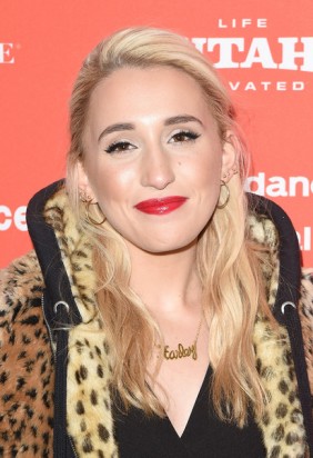 Harley Quinn Smith Fotoğrafları 29