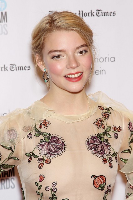 Anya Taylor-Joy Fotoğrafları 103