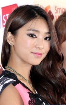 Yoon Bora Fotoğrafları 2