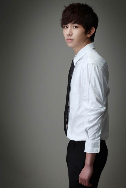 Ji Yoon-ho Fotoğrafı