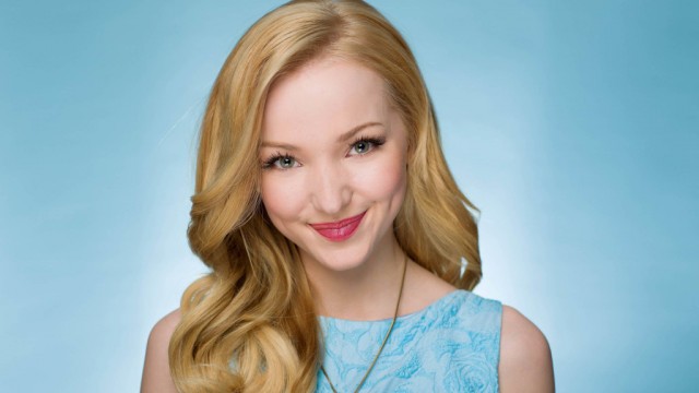 Dove Cameron Fotoğrafları 101