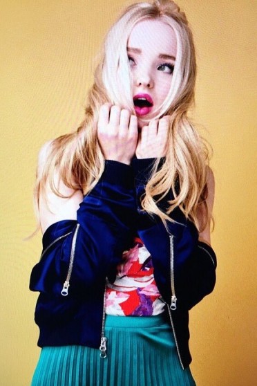 Dove Cameron Fotoğrafları 106