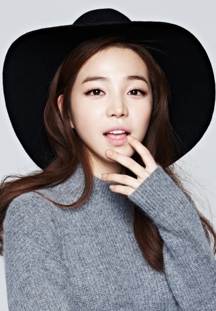 Ji Ha-yun Fotoğrafı