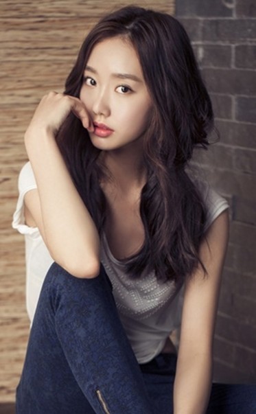 Shim Ji-won Fotoğrafları 8