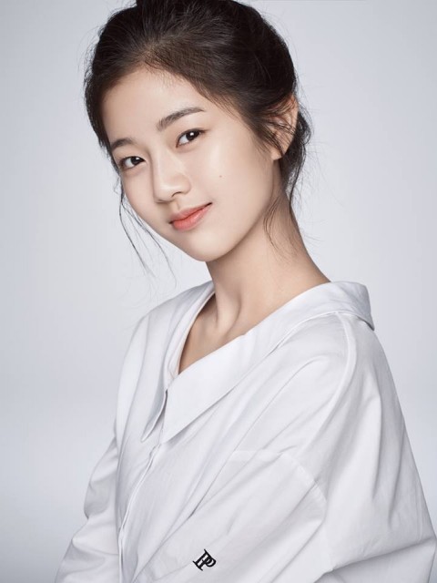 Shin Eun-Soo Fotoğrafı