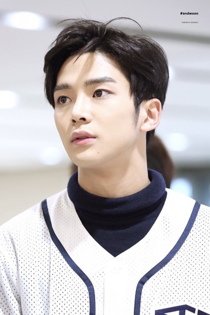 Rowoon Fotoğrafları 7