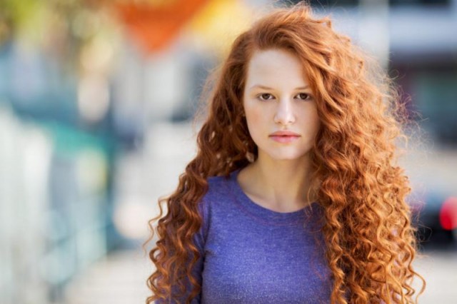 Madelaine  Petsch Fotoğrafı