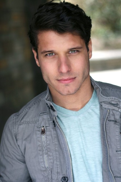 Cody  Calafiore Fotoğrafı