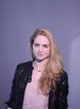 Niamh Algar Fotoğrafı
