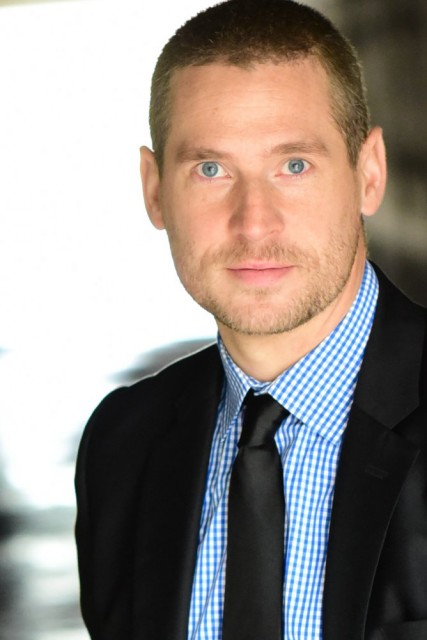 Alex  Collins Fotoğrafı