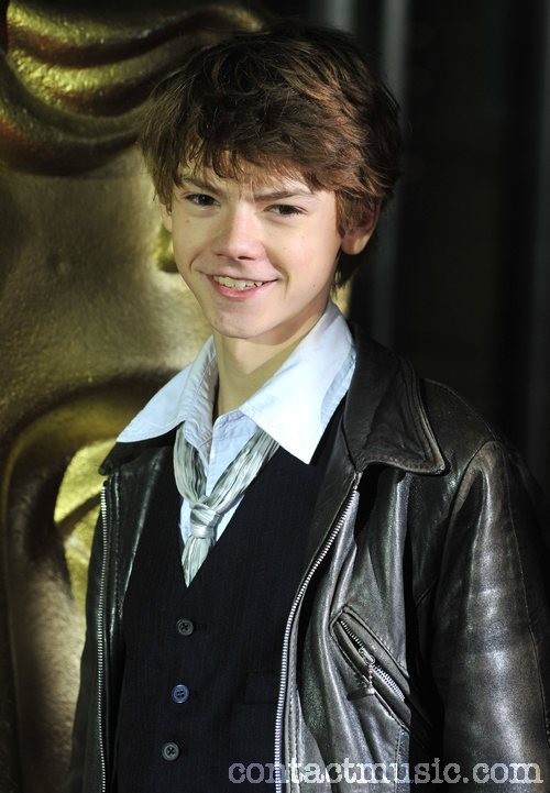 Thomas Brodie-Sangster Fotoğrafları 19