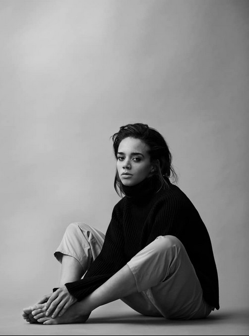 Hannah John-Kamen Fotoğrafları 45