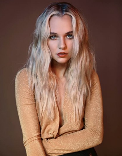 Madison Iseman Fotoğrafı