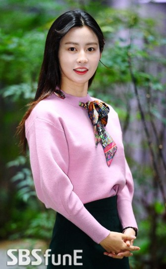 Kim Ara Fotoğrafı