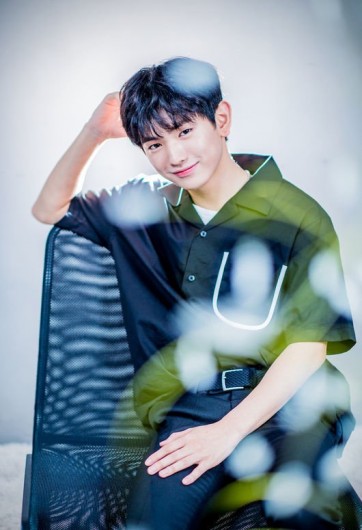 Ahn Hyeong-seop Fotoğrafı