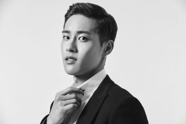 Yoon Jeong-hyuk Fotoğrafı