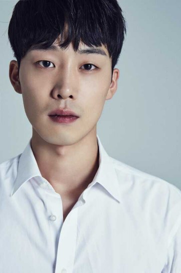 Lee Ga-Seop Fotoğrafı