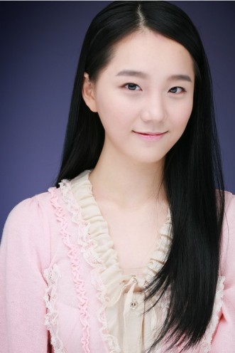 Song Bo-Bae Fotoğrafı