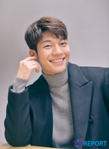 Wi Ha-Joon Fotoğrafı