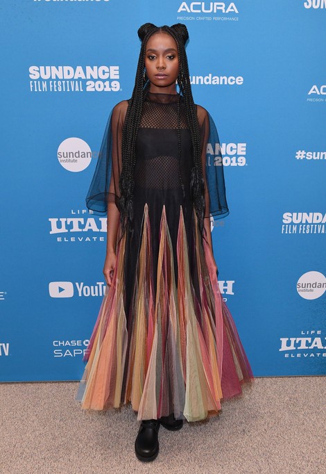 KiKi Layne Fotoğrafı
