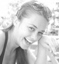 Hande Soral Fotoğrafı