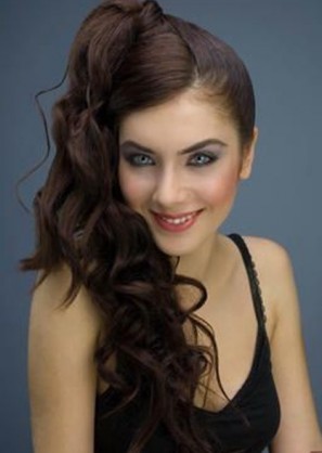 Fulya Zenginer Fotoğrafı