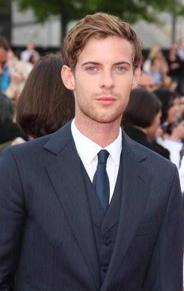 Luke Treadaway Fotoğrafları 11