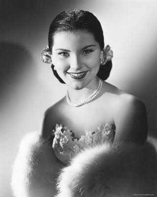 Debra Paget Fotoğrafları 3