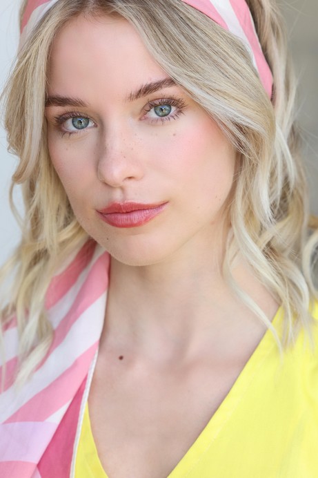 Elle Chapman Fotoğrafı