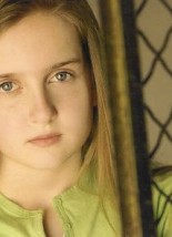 Emma Nicolas Fotoğrafı