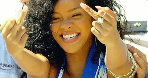 Rihanna Fotoğrafları 733