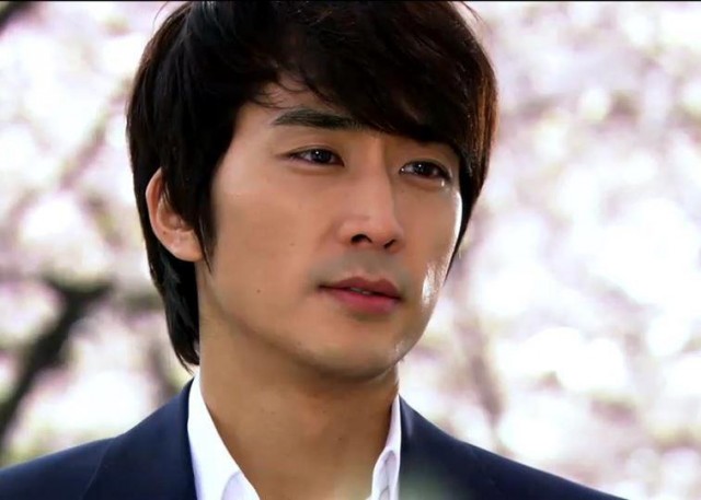 Song Seung-Heon Fotoğrafı