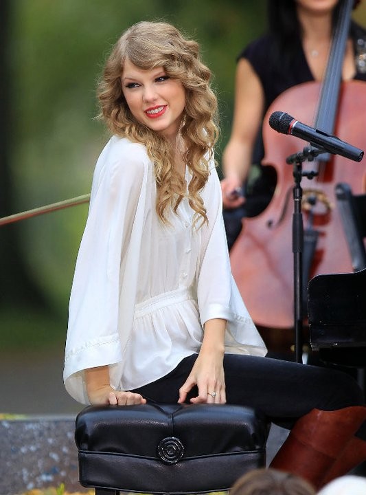Taylor Swift Fotoğrafları 1275
