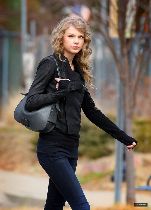 Taylor Swift Fotoğrafları 2526