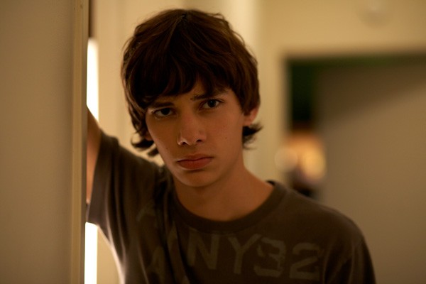 Devon Bostick Fotoğrafları 3