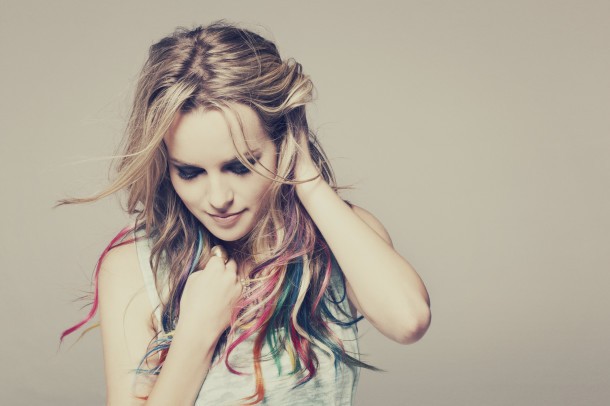 Bridgit Mendler Fotoğrafı