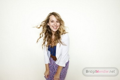Bridgit Mendler Fotoğrafı