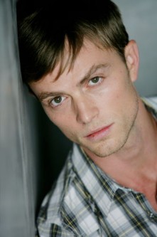 Wilson Bethel Fotoğrafları 5