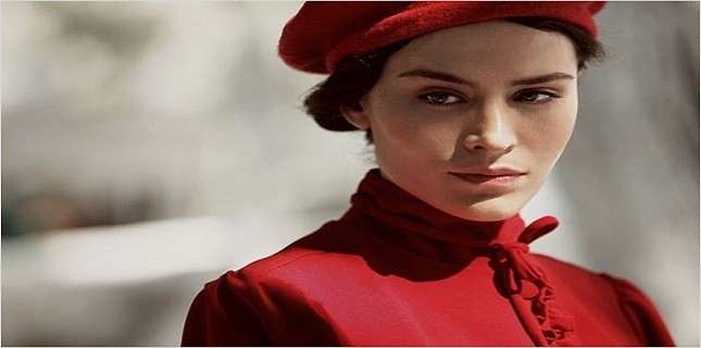 Belçim Bilgin, Amerika'da Kapı Kapı Dolaşıyor