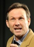 Christian Slater önce hakaret etti, sonra özür diledi