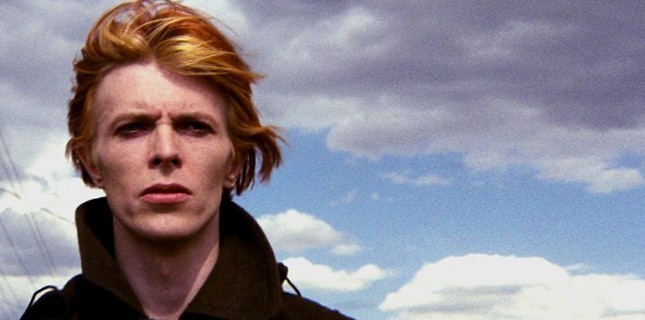 David Bowie’nin The Man Who Fell To Earth Filmi Dizi Oluyor