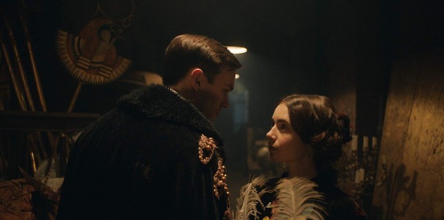 Nicholas Hoult ve Lily Collins’li “Tolkien” Filminden Yeni Poster