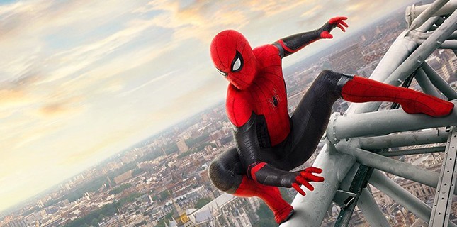 Spider-Man: Far From Home’dan Yeni Afişler!
