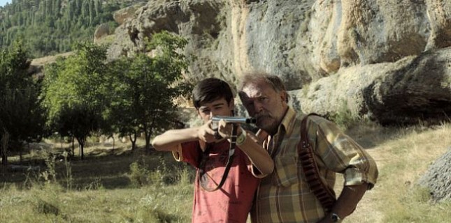 Tepenin Ardı'na Fransızlar daha yakın! Tepenin Ardı'na Fransızlar daha yakın!