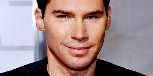 Ünlü Yönetmen Bryan Singer'a Çocuk Tacizi Suçlaması Ünlü Yönetmen Bryan Singer'a Çocuk Tacizi Suçlaması