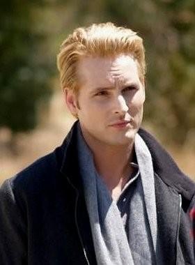 Dr. Carlisle Cullen Fotoğrafları 1