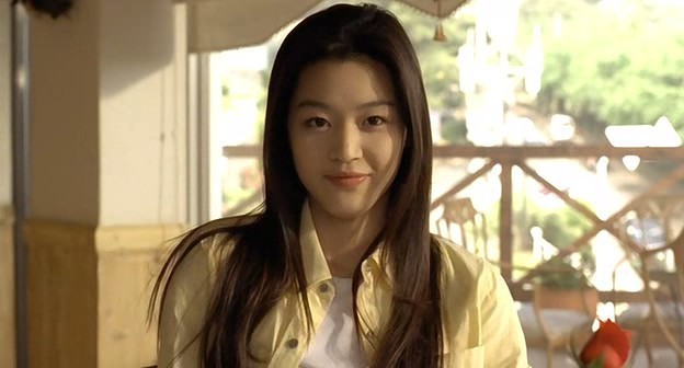 Ji-hyun Jun fotoğrafı