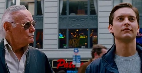 Marvel Sinematik Evrenindeki cameo'larıyla ünlüydü! Marvel Sinematik Evrenindeki cameo'larıyla ünlüydü!