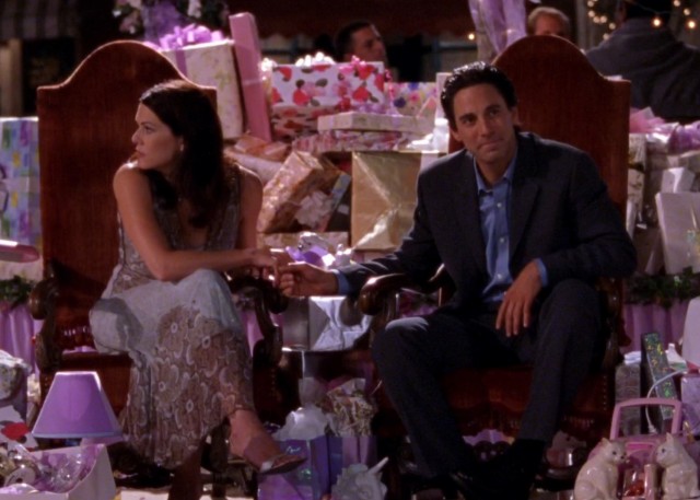 2.Sezon 2. Bölüm: “Hammers and Veils”